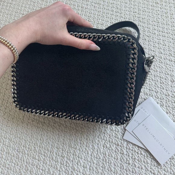 Stella McCartney black camera bag crossbody or shoulder bag - Picture 4 of 16